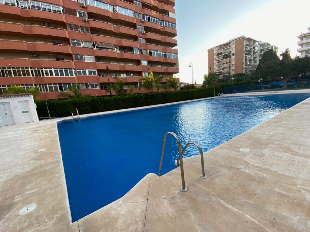 Alquiler piso larga temporada en Fuengirola Barrionuevo & Lopez