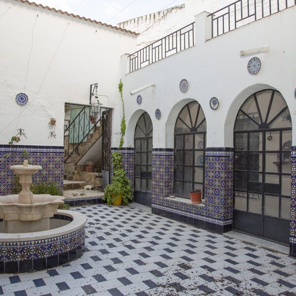 Casa señorial en venta en Porcuna centro