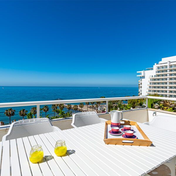 Terraza en piso de alquiler en Marbella centro